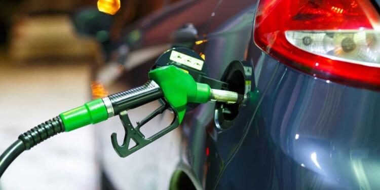 Savaş petrol fiyatlarını arttırdı: Benzine 1 liranın üzerinde zam bekleniyor