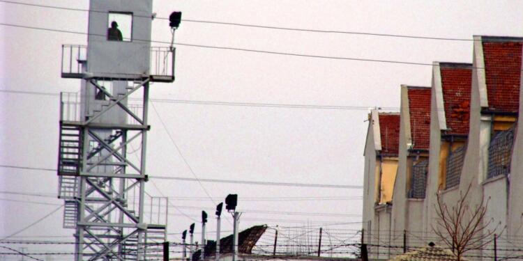 ‘Hasta mahpusların yeri cezaevi değil hastanedir’