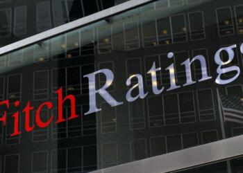 Fitch, Türkiye’nin kredi notunu düşürdü