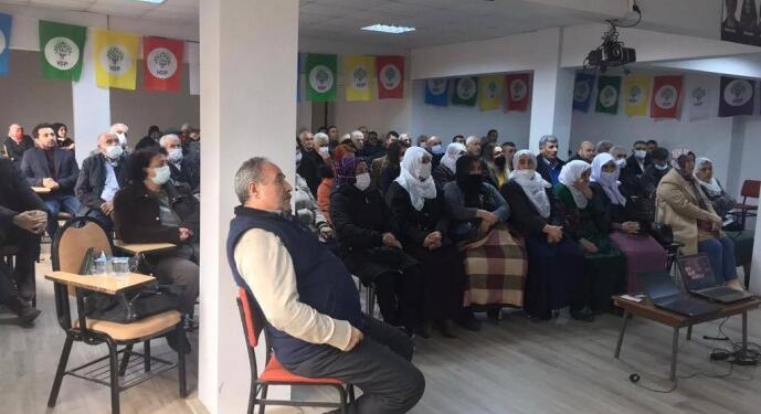 İstanbul’un 39 ilçesinde komploya tepki forumu