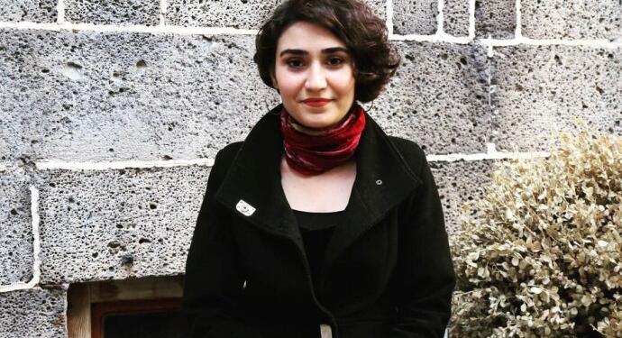 Fatma Önkol sağlık raporuna rağmen gözaltında tutuluyor