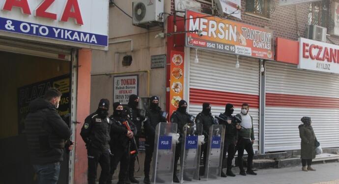 İHD Diyarbakır Şubesi’ne polis baskını