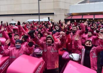 İsyan büyüyor, eylemler yayılıyor