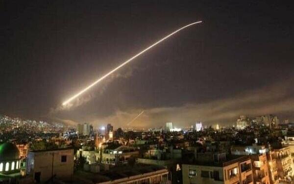 İdlib ve Kuneytra bombalandı