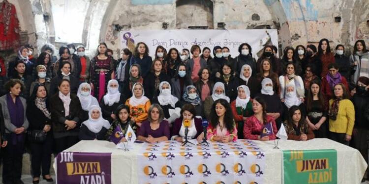 Beş kentte mitinge hazırlanan kadınlardan 8 Mart deklarasyonu: Örgütlü, kararlı ve isyandayız