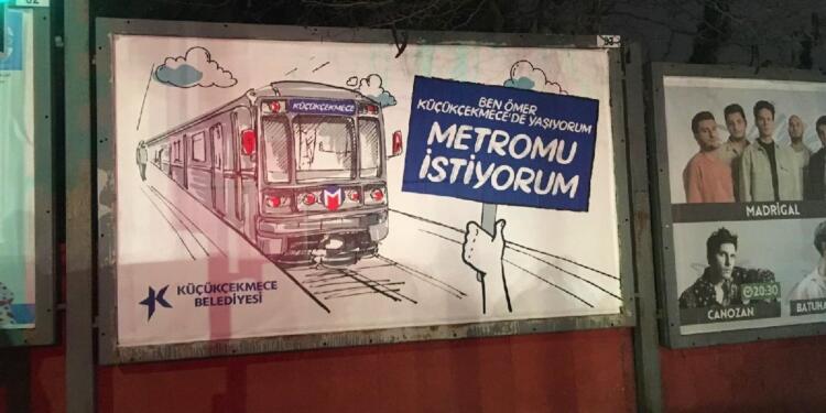 Onay çıkmayan metro hatları için afişler asıldı