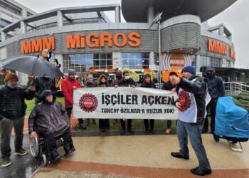 Migros Genel Müdürlüğü önünde eylem