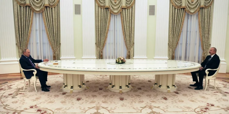 Putin: Kafkasya’daki tüm ihtilafların çözümüne katkı sunmaya devam edeceğiz