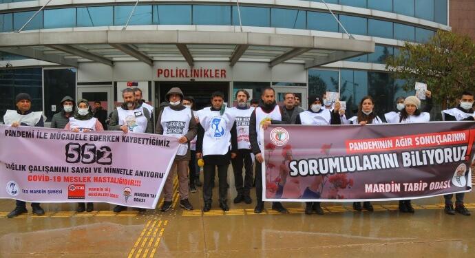 Sağlık çalışanları eylem yaptı: Unutmayacağız, affetmeyeceğiz