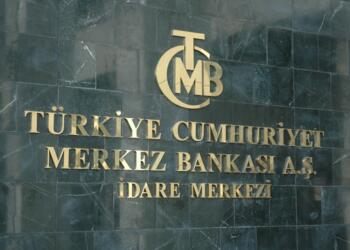 Merkez Bankası faizleri sabit tuttu: Dolar ve Euro’da artış