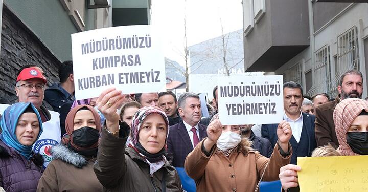 Haremlik selamlık talimatı veren müdür göreve iade edildi