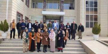 Federe Kürdistan: Maş alamayan işçiler ve öğretmenler grev başlattı