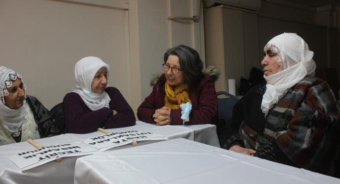 Van ve İzmir’de aileler Adalet Nöbetine devam etti