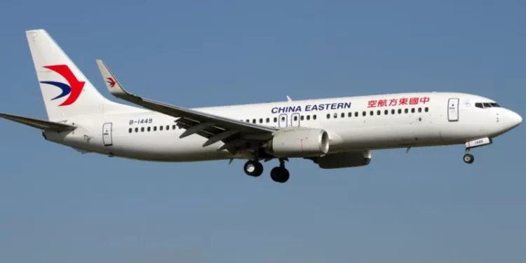 Çin’de uçak düştü: 132 kişi hayatını kaybetti