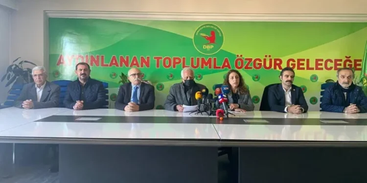 Kürdistani İttifak Halepçe’de katledilenleri andı