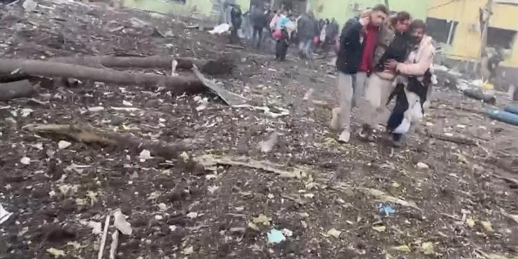 Stoltenberg: Rusya’nın sivilleri vurması savaş suçudur