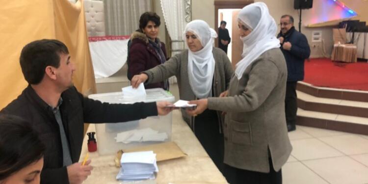 Anket: AKP bölgede eridi, HDP oylarını arttırdı