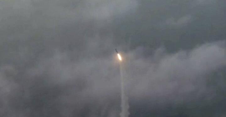 Hindistan: Yanlışlıkla Pakistan’a füze attık, çok üzgünüz