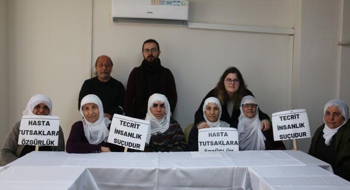 Van ve İzmir’deki ‘Adalet’ eylemlerine destek ziyaretleri