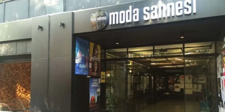 Moda Sahne Dünya Tiyatro Günü’ne elektriksiz girecek