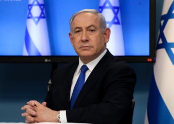 Israeli prime minister Benjamin Netanyahu at a press conference about the coronavirus COVID-19, at the Prime Ministers office in Jerusalem on March 11, 2020. Photo by Flash90 *** Local Caption *** ביבי
ראש הממשלה בנימין נתניהו
יעקב
ליצמן
שר הבריאות
קורונה
וירוס
מגפה
משרד הבריאות