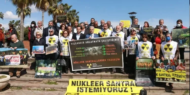 Fukuşima felaketinin üzerinden 11 yıl geçti: Nükleer santralleri durdurun