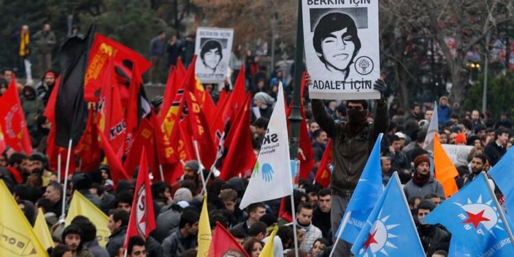 Anne Elvan: Meydanlarda yuhalatanların peşini bırakmayacağım