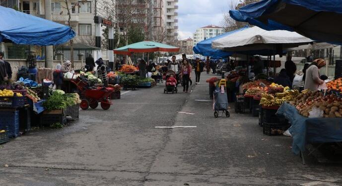 Kadın pazarcılara ‘kan dökeceğiz’ tehdidi