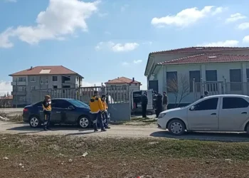 Trafodan düşen 19 yaşındaki işçi hayatını kaybetti