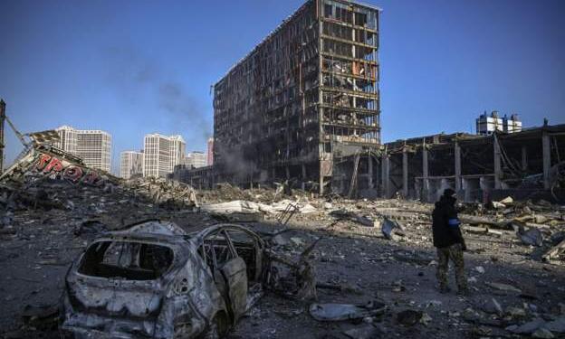 Rusya-Ukrayna Savaşı: Kiev’de AVM bombalandı