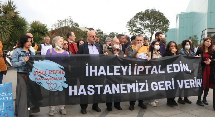 Etfal Hastanesi’nin ranta açılmasına tepki gösteren yurttaşlar: Sağlık sistemi çöküyor