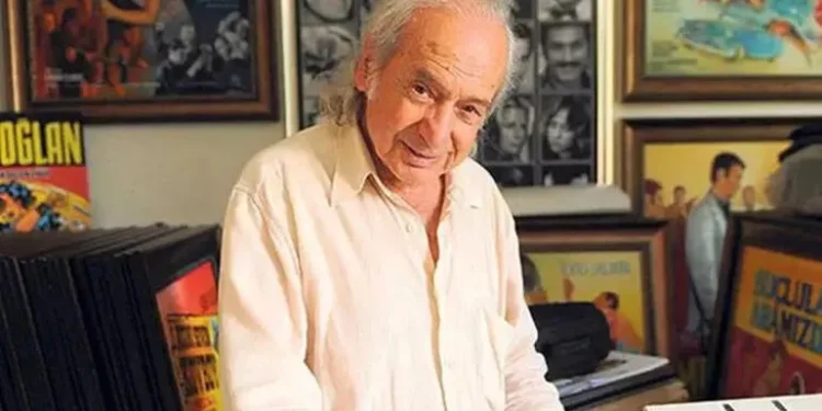 Agâh Özgüç yaşamını yitirdi