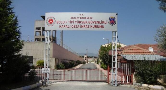 17 yıl önceki disiplin cezasını bahane ederek infazı yaktılar