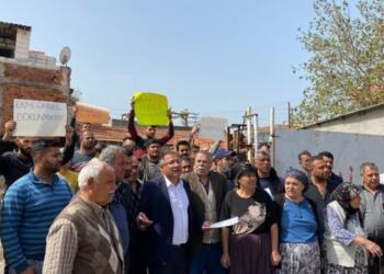 Roman geri dönüşüm işçileri eylem yaptı: Hurdamıza dokunmayın, ekmeğimizle oynamayın