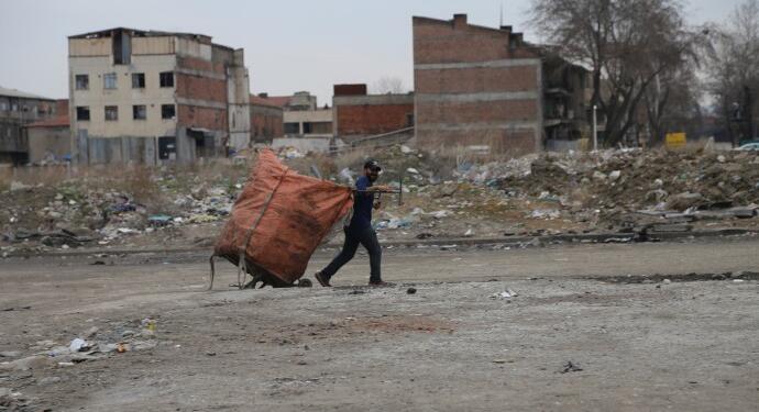 Kağıt işçileri isyan etmenin sınırında: Direneceğiz