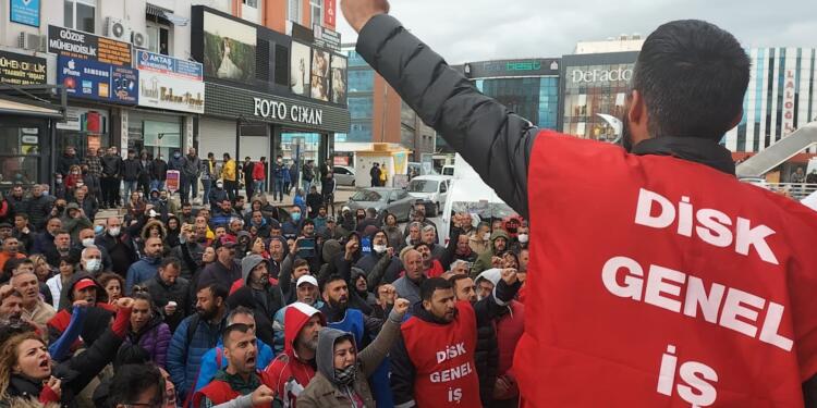 Çiğli’de grev 6’ıncı gününde: Sadaka değil toplu sözleşme