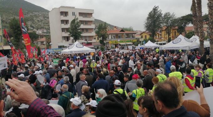 Zeytinlikler için buluştular: Zeytin hayattır, hayatıma dokunma