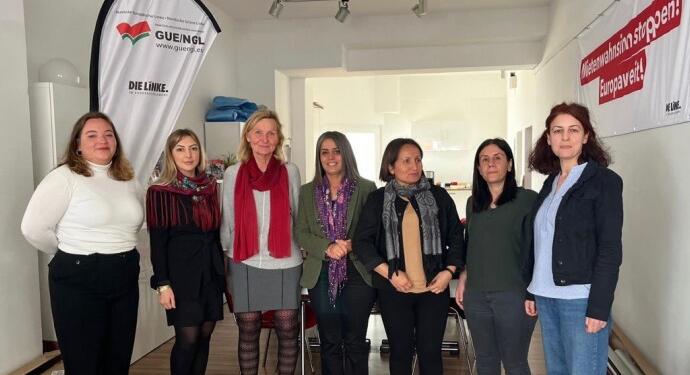 HDP’li kadınlar Almanya’da Sol Parti bir araya geldi