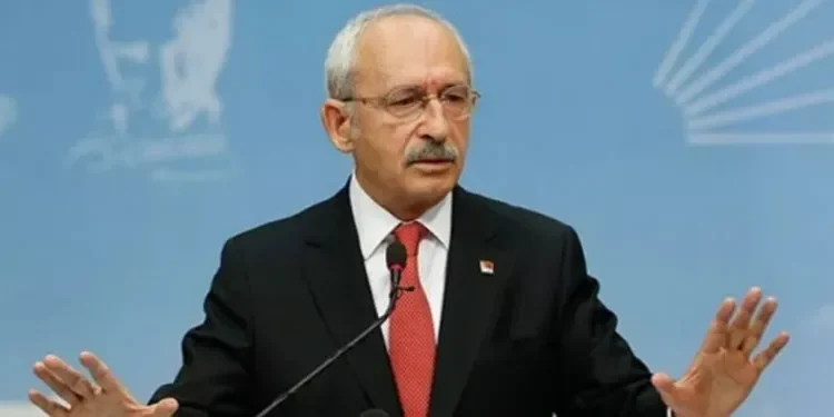 Kılıçdaroğlu kısa konuştu: Kurgulanmış mahkemeden adalet çıkmaz