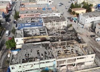 3 işçinin yaşamını yitirdiği fabrika yangınıyla ilgili 2 kişi tutuklandı