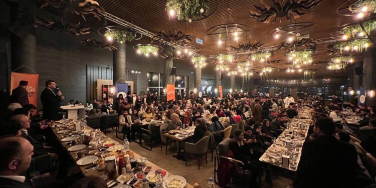 AKP’den yoksul Ağrı’da lüks sahur