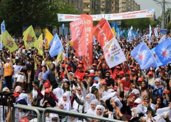 Diyarbakır 1 Mayıs’a hazır: Savaşa karşı emek dayanışmasını büyütelim