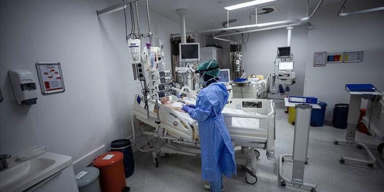 En az 25 kişi hayatını kaybetti