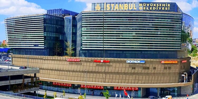 İBB, Barış Akademisyeni’ni işten çıkardı