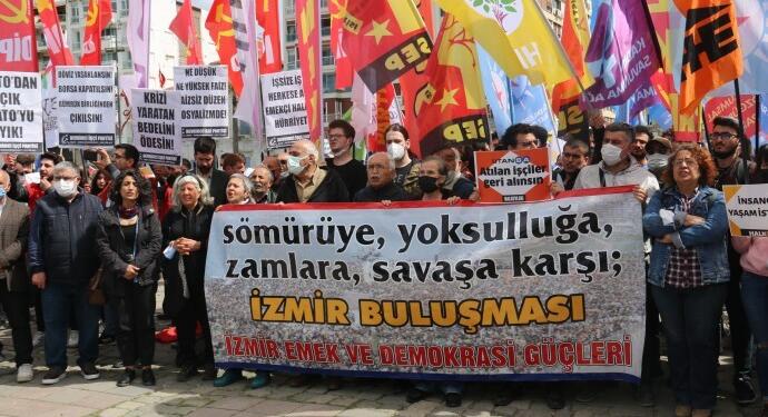 Gündoğdu Meydanı’nda toplanan emekçiler hükümeti istifaya çağırdı