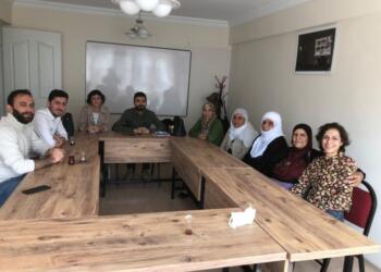 İzmir’de Adalet Nöbeti’nde kurum ziyaretleri başlatıldı