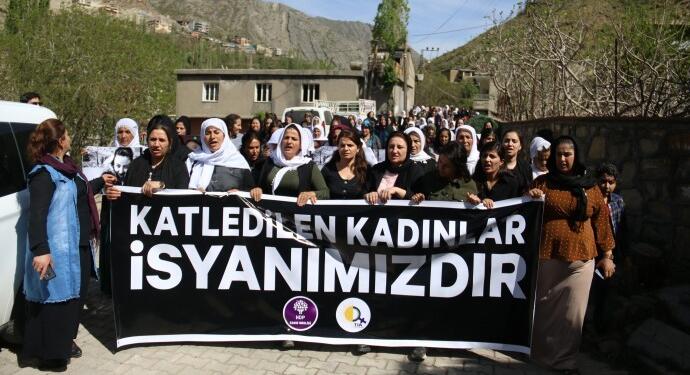 Kadınlardan Berivan Altürk açıklaması: Faili erkek devlet ve onun yargısıdır