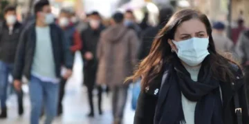 Covid-19: 37 kişi hayatını kaybetti, 12 bin 213 yeni vaka