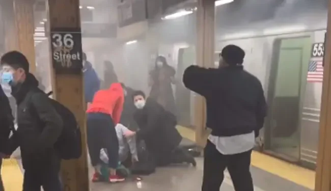 New York’ta silahlı saldırı: Çok sayıda kişi yaralandı