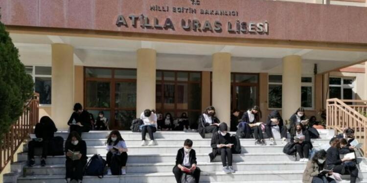 Okul müdüründen oruç tutmayanlara talimat!